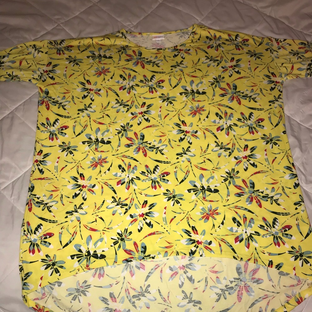 Lularoe Irma XL - Picture 1 of 2